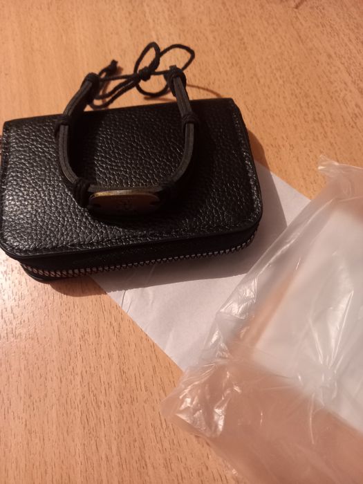 Распродаем товары