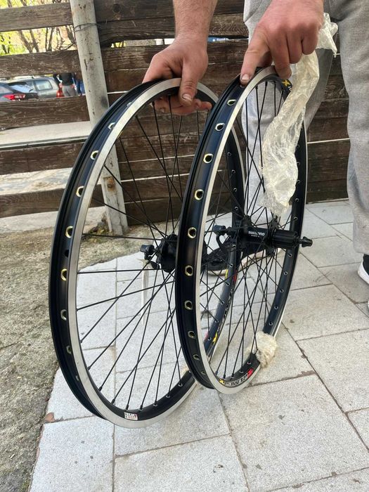 НОВИ КАПЛИ 26 (590-23mm) с Shimano главини