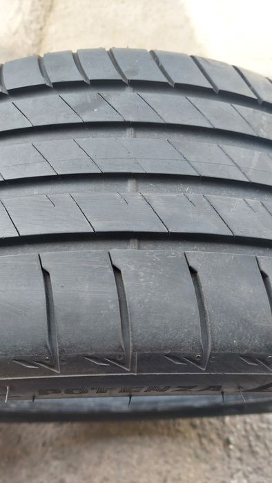 Летни гуми 235/35/19 Bridgestone Potenza 2 броя