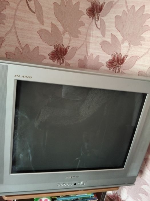 Продам телевизор Самсунг