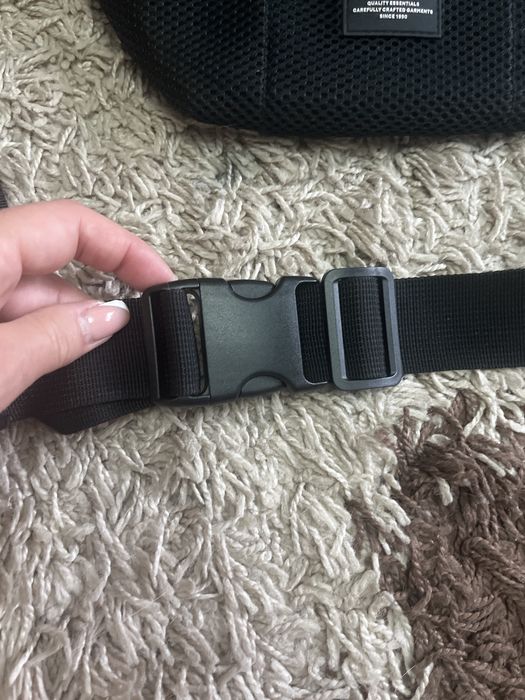 Продам сумку поясную