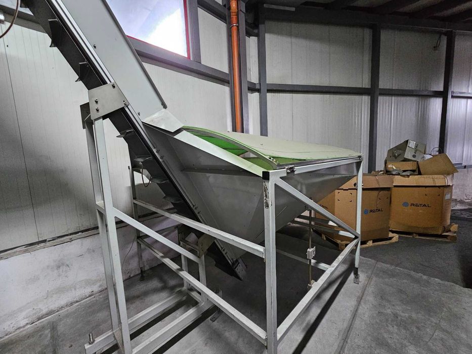 издувна машина за PET бутилки KOSME (KSB 4F)