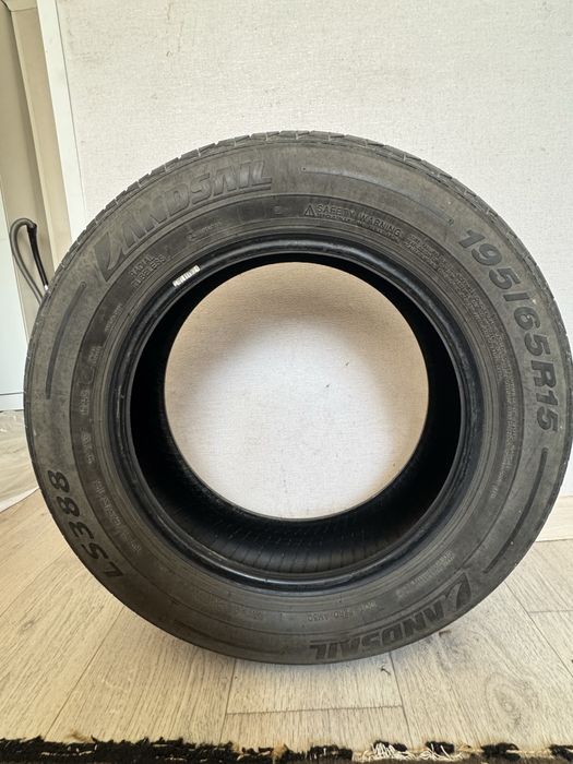 Продам шины 195/65R15