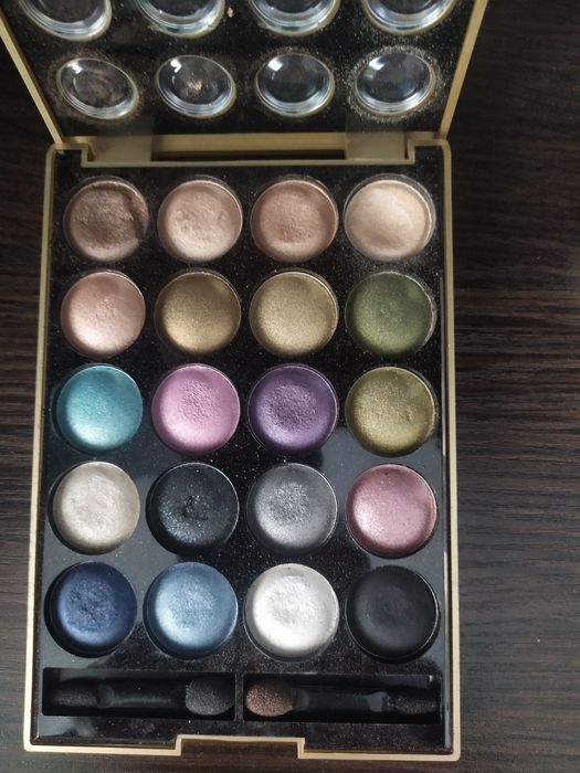 Продам тени Джадэ!!!