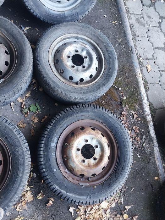 Диски железные на Ниву R16.