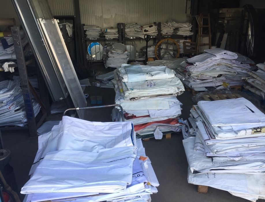 Билборди винили платна платнища капси