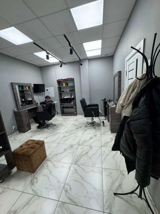 Сдам коммерческое помещение