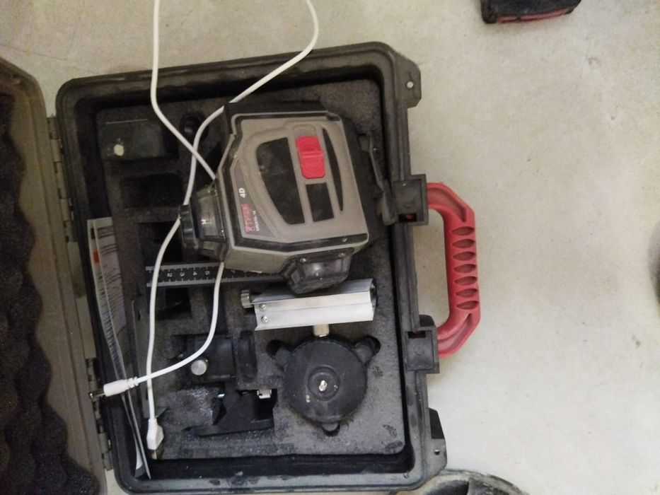 Продам инструмент для ремонта..