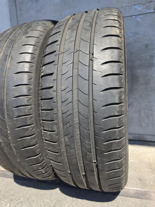 2 броя летни гуми 205/60/16 Michelin DOT 0415 5 mm