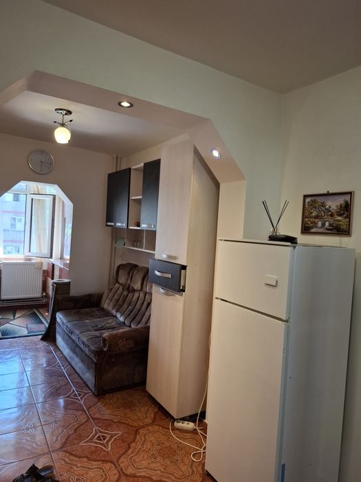 Inchiriez aprtament 2 camere
