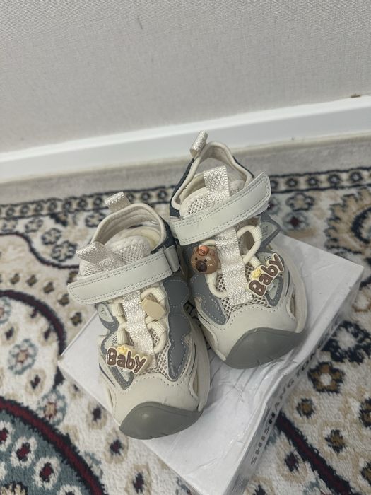 кроссовки для детей