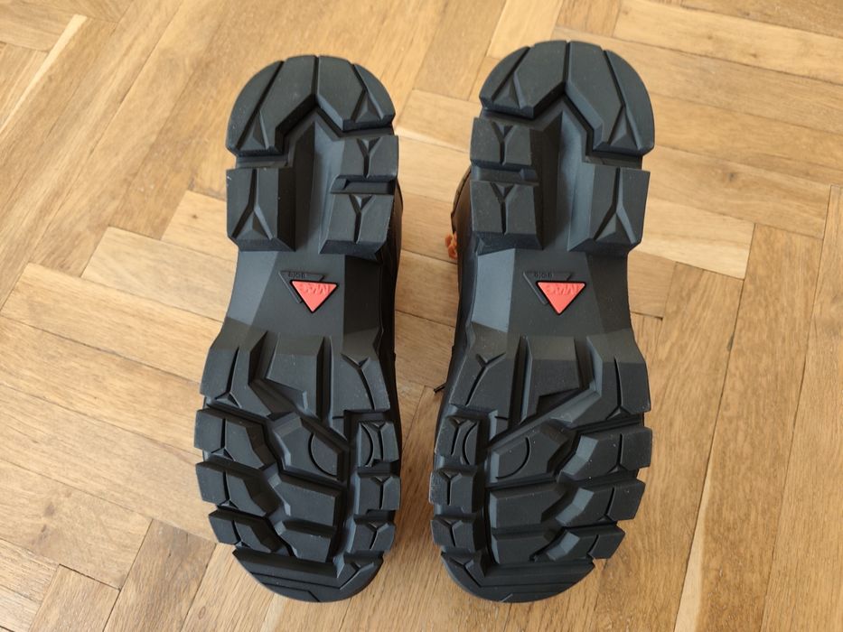 Предпазни обувки Uvex 43 номер