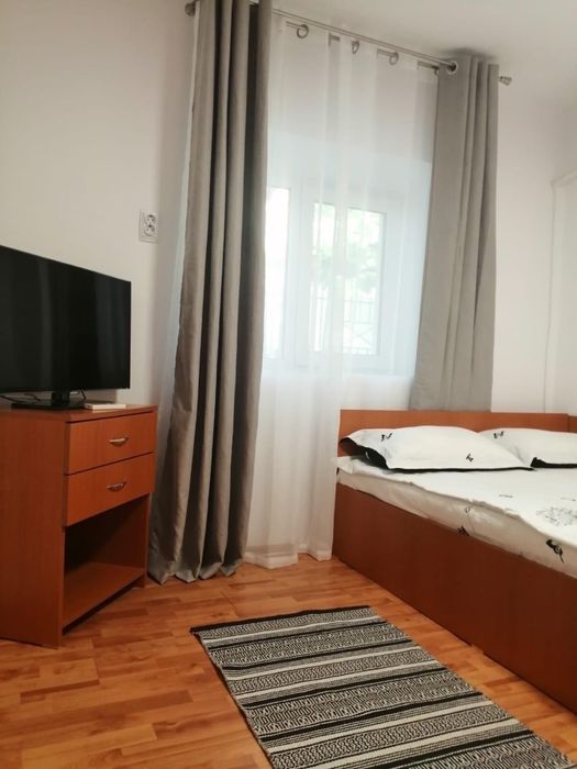 Cazare Mangalia - camre triple cu baie proprie