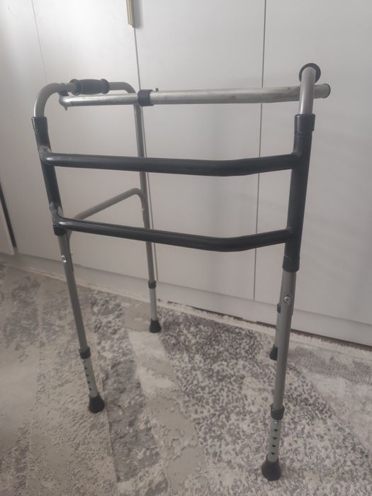 Продам ходунки (новые)