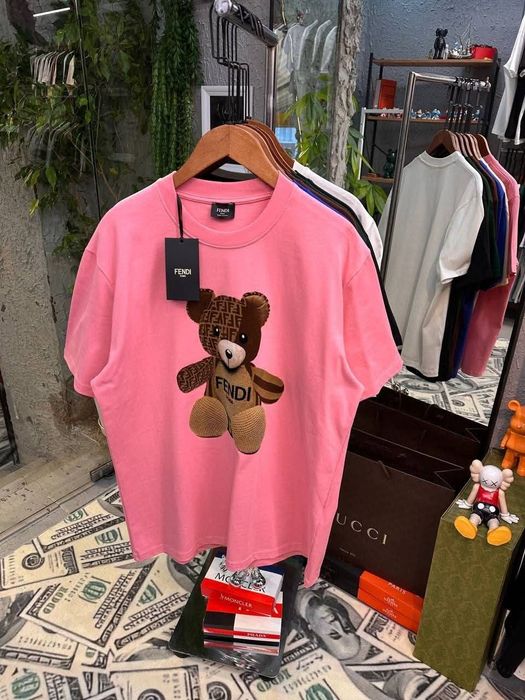 Мъжки тениски различни модели