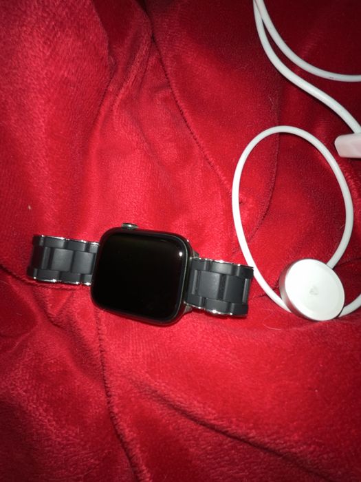Apple whath seria 7 la 1000 lei