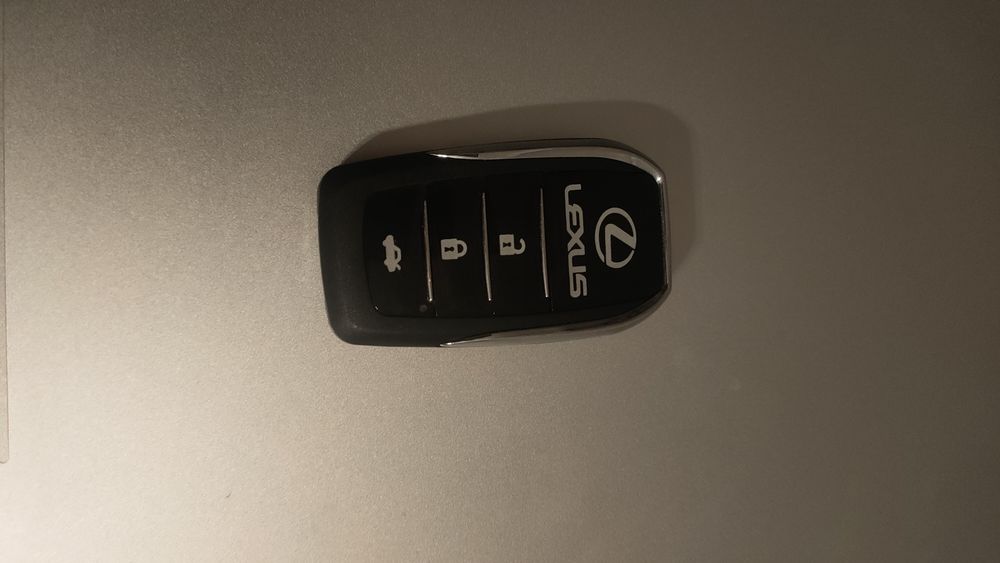 Корпус ключ на Lexus