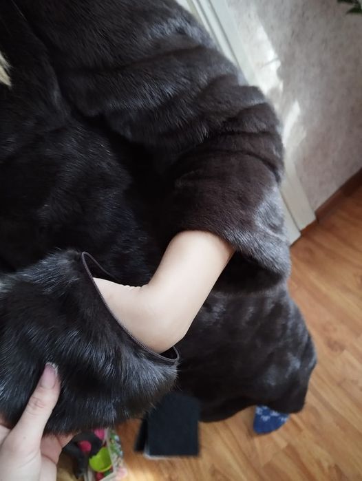 Продам  шубу, норка