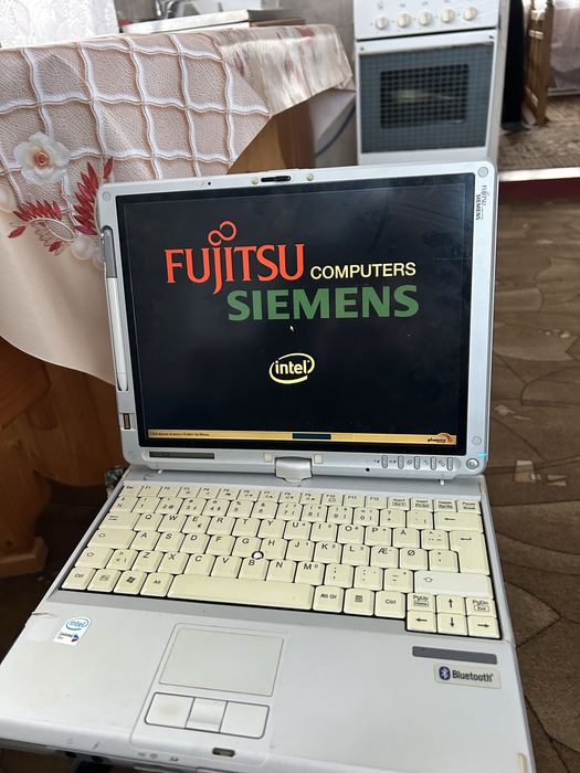 Fujitsu-Siemens T4210