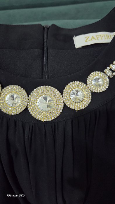 Продаётся шифоновое платье в пол