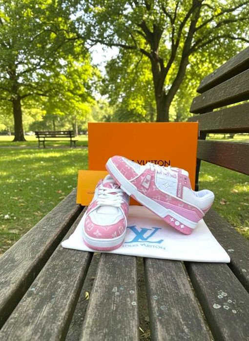 Louis Vuitton Roz Lv Trainers Premium - Model Fete