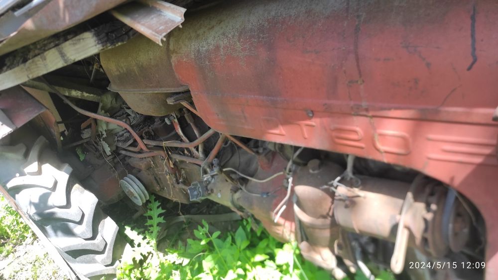 Продам трактор ДТ 20