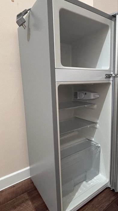 Мини холодильник Б/у
