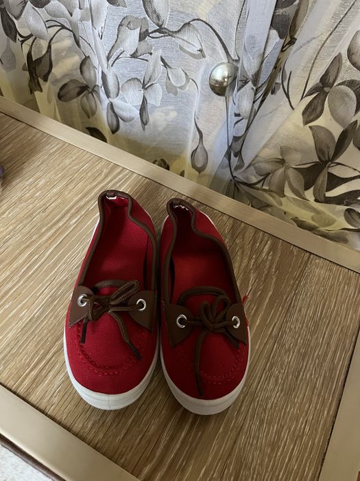 детская обувь на девочек и мальчиков