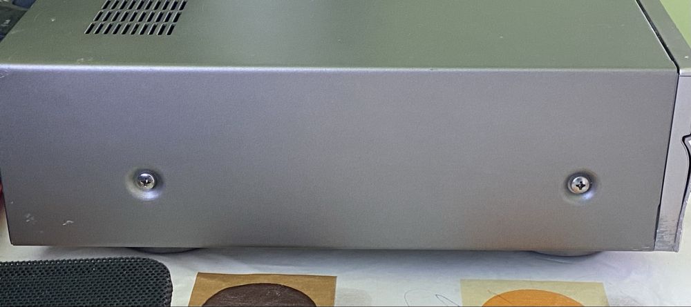 Yamaha DVD-S2700 player hi-fi SACD/DVD funcțional