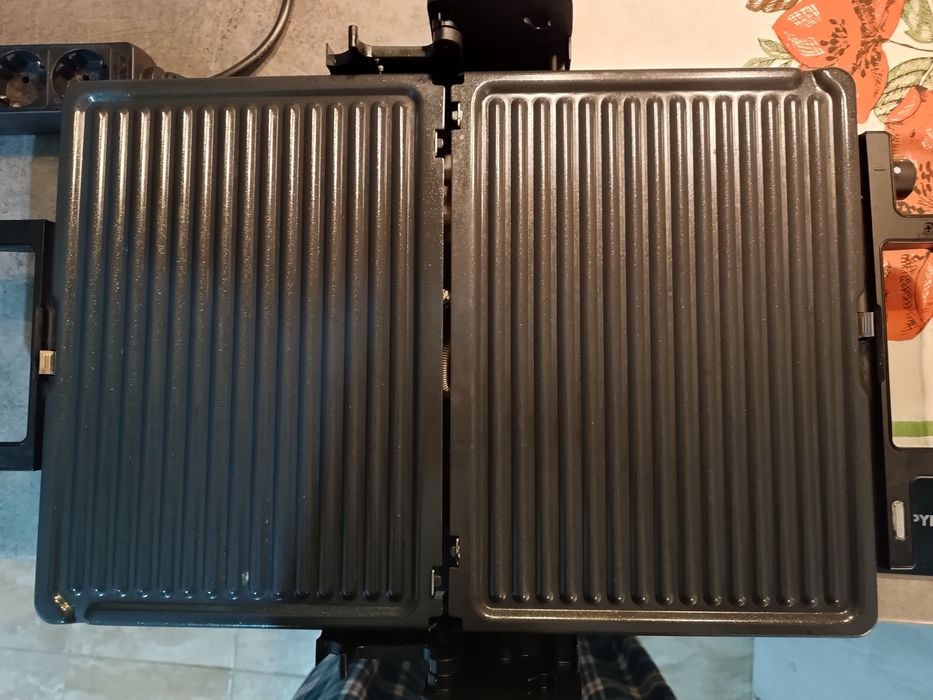 Грил Bosch TCG3323