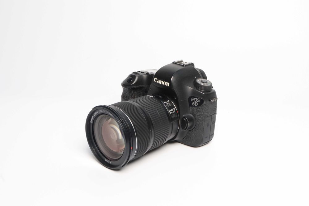 Фотоаппарат 6Д (Япония)