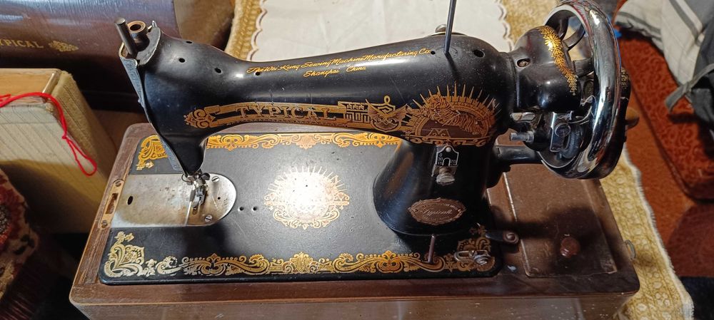 Стара шевна машина