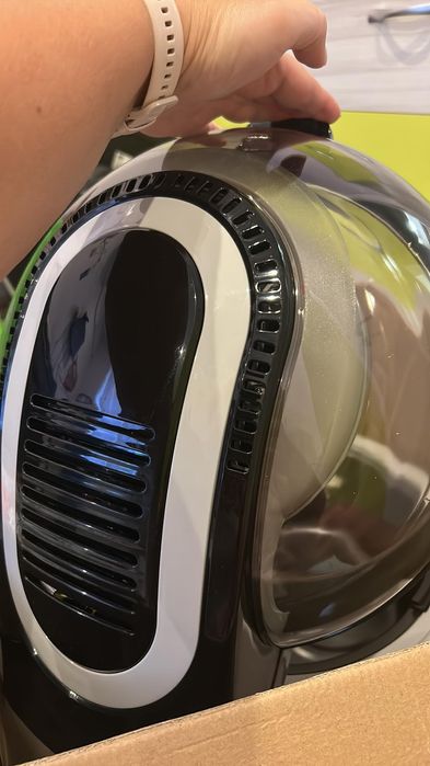 Чисто нов фритьорник на горещ въздух