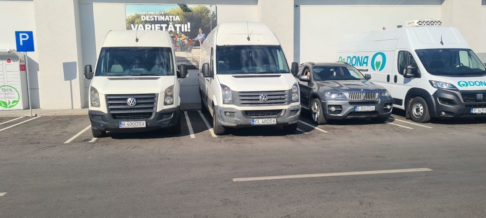 Închirieri duba cu lift  București