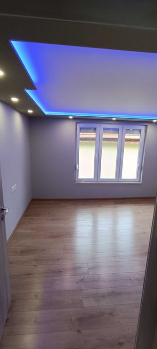Продава се Етаж от къща в Русе, Цветница - 110 кв.м за 1391 €/кв.м - Снимка #8