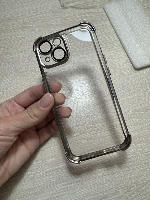 Продаю НОВЫЙ чехол на айфон 15