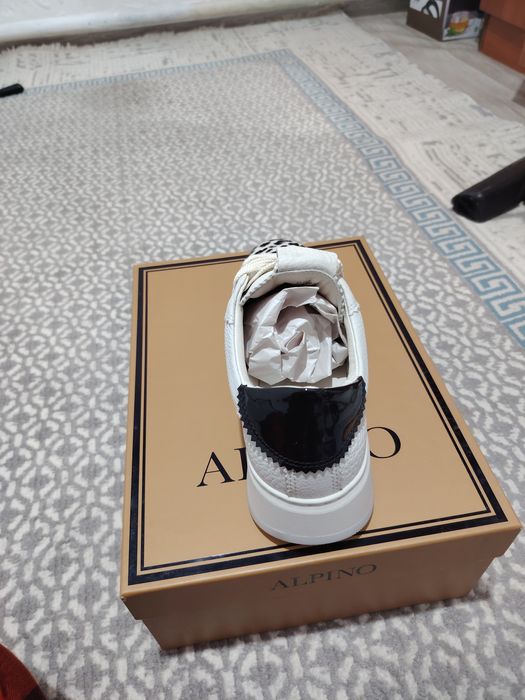 Красовка женская