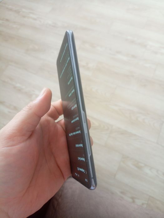 Продам Самсунг с10+