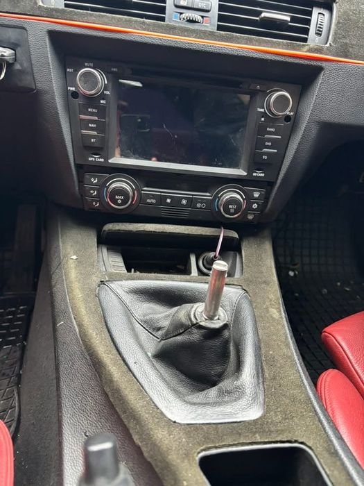 Dezmembrez BMW 320i E92 Europa (Volan stanga),an 2008 2.0i N43-170cp