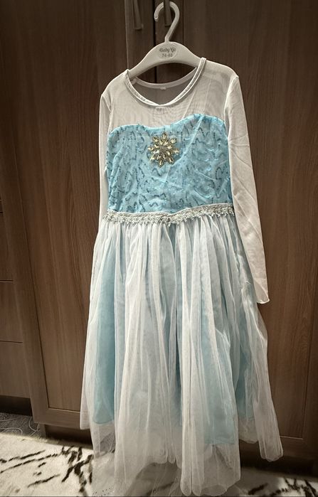 Новогодний костюм , платье Эльза