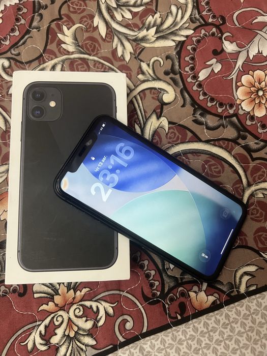 Продам iPhone 11