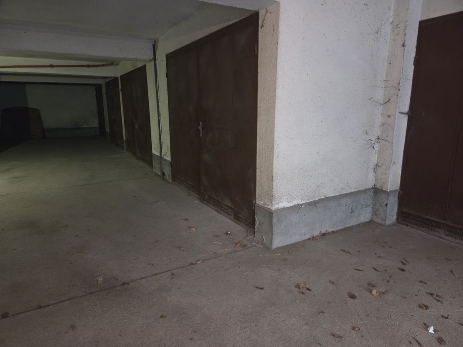 Дава се под наем Гараж / Паркомясто в Хасково, Училищни - 33 кв.м за 91.8 € - Снимка #2