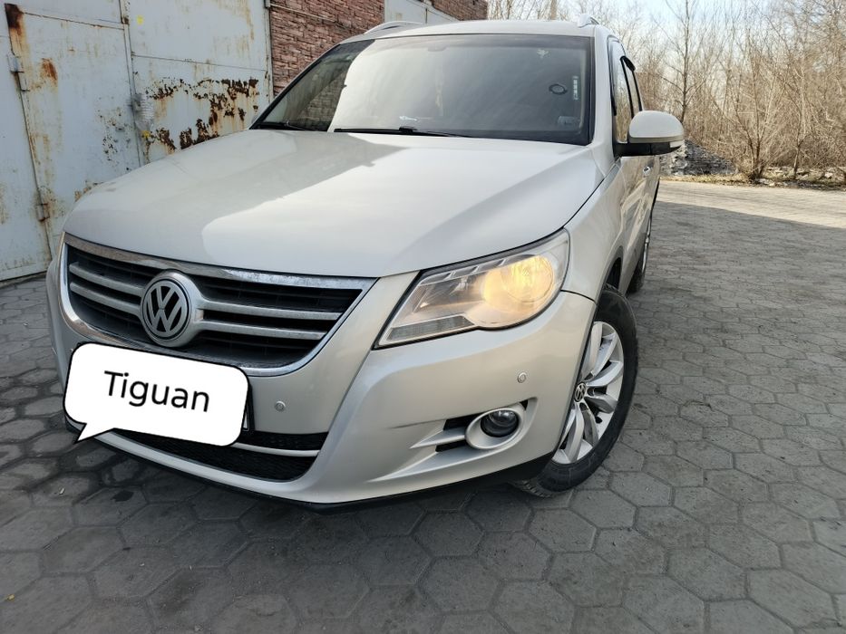 Продам автомобиль Volkswagen Tiguan