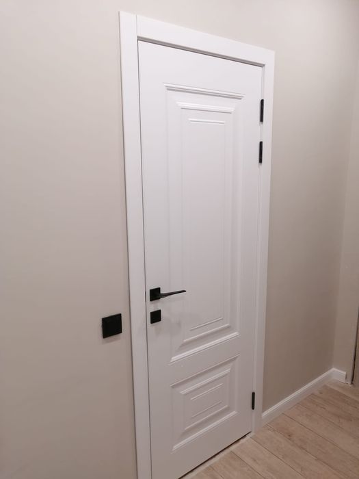 Установка двери и замков