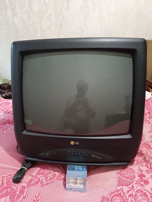 Телевизор два пульта к нему