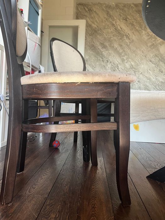 Трапезарна маса + 4 стола