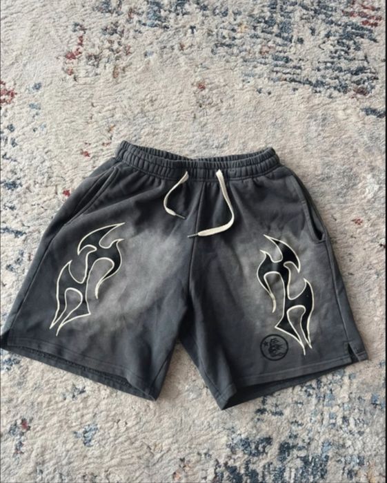 pantaloni hellstar