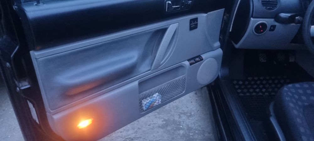 Wolkswagen Beetle  de vinzare