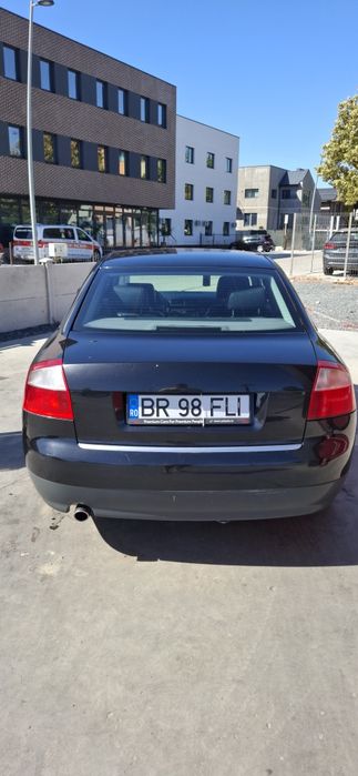 De vanzare Audi A4 B6  1.6i GPL