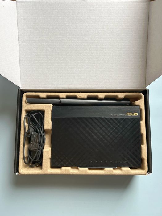 Router Wireless ASUS RT-AC1900U